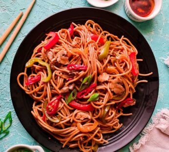 B-Chicken Chilli Garlic Noodles-Ti-ফাই