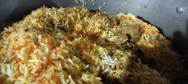 Axombadi Chicken Biryani with Raita-Momo Point - Image 2