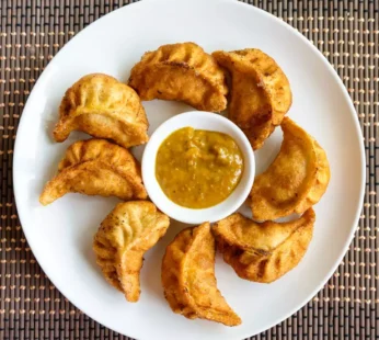 Chicken & Cheese Fried Momo-Momomia