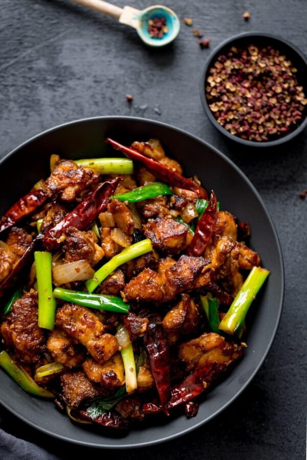 Non Veg Starter-Schezwan Chicken-The Hideout Cafe & Restaurant