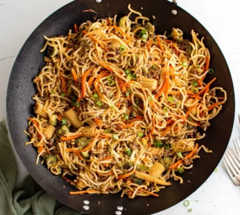 B-Chicken Pan Fried  Noodles-Ti-ফাই