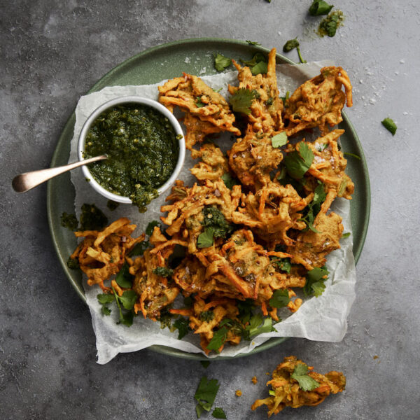 Snacks-Veg pakora-Momo Man